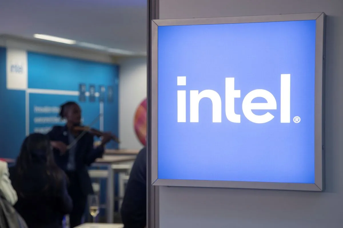 Pemerintah AS diwartakan mendiskusikan akuisisi saham Intel
